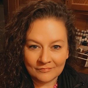 Meet your Posher, Alyson